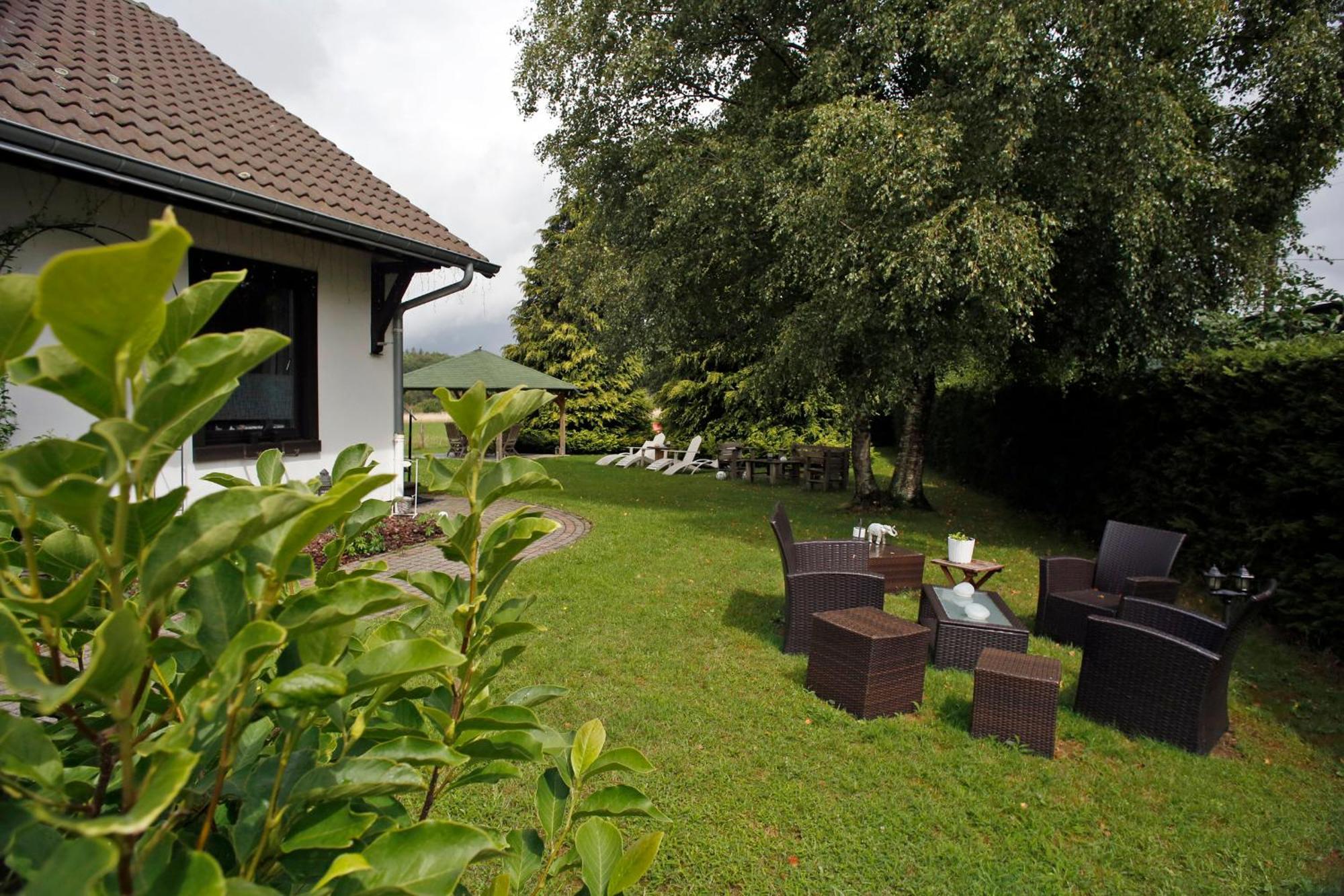 B&B Au Coq En Pate Jalhay Esterno foto